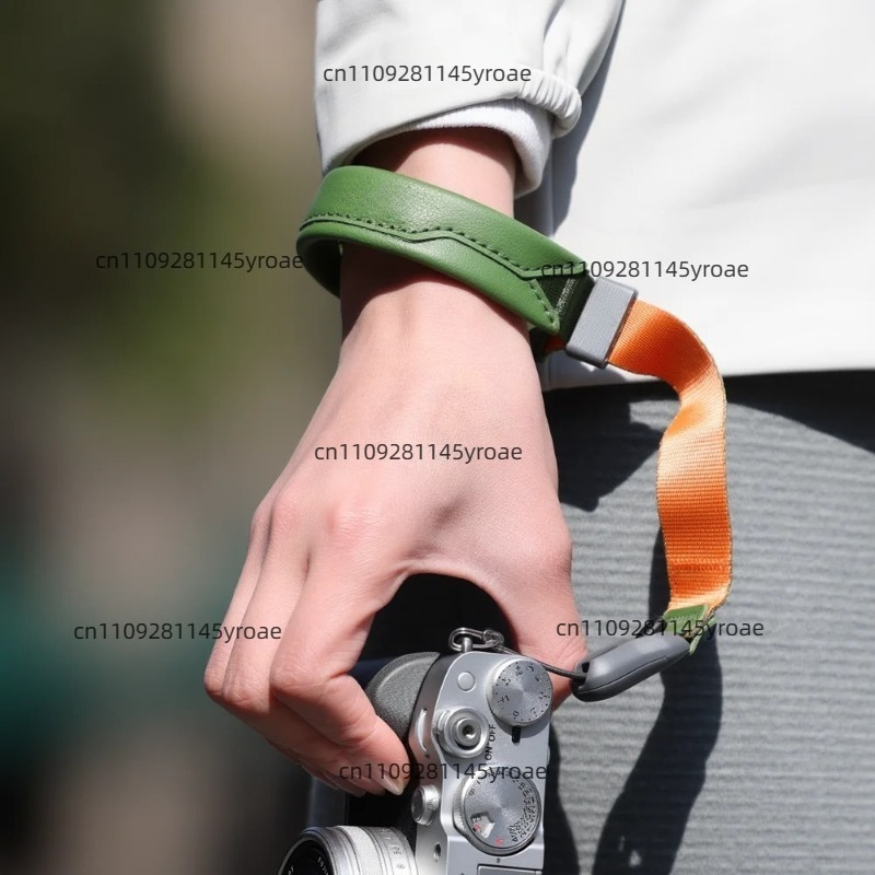 Cinturino da Polso Magnetico a - Camera Wrist Strap recensione e prezzo